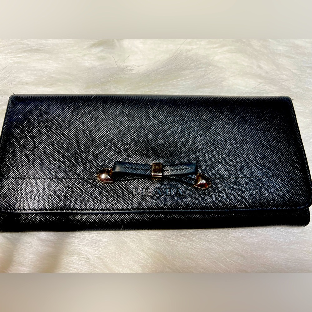 Authentic Prada Ribbon Saffino Leather Bifold Wallet